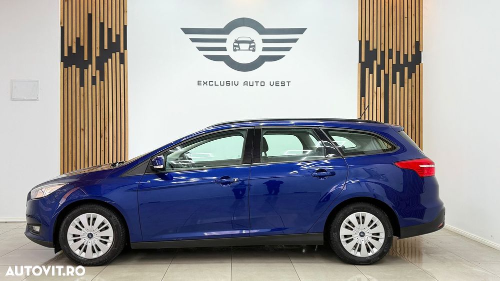 Ford Focus 1.0 EcoBoost Sport - 11
