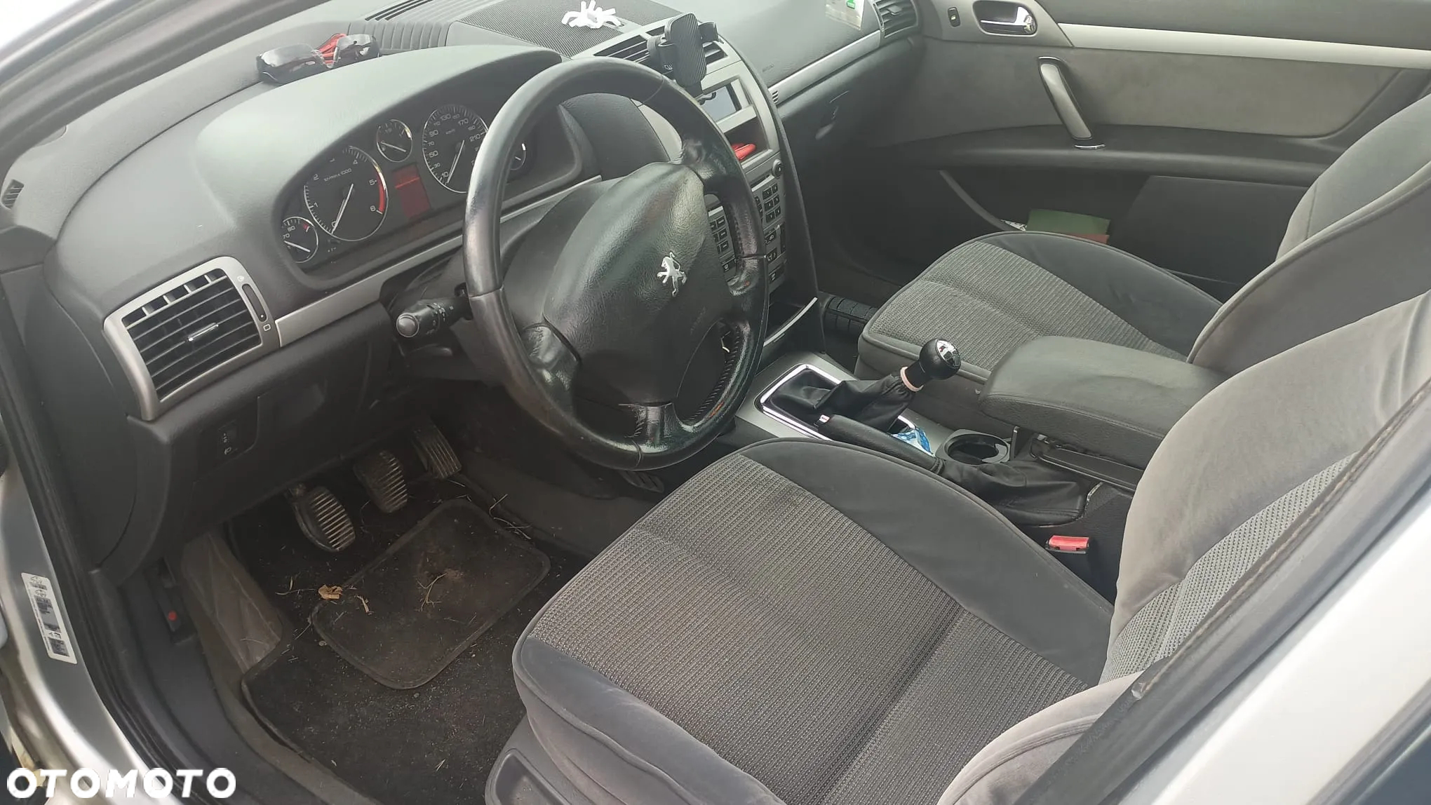 Peugeot 407 - 4