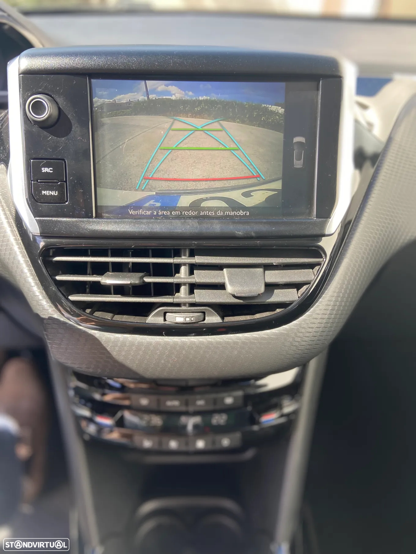 Peugeot 2008 1.2 PureTech Allure - 9