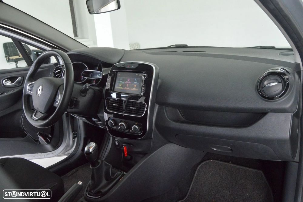 Renault Clio Sport Tourer 0.9 TCE Limited - 9