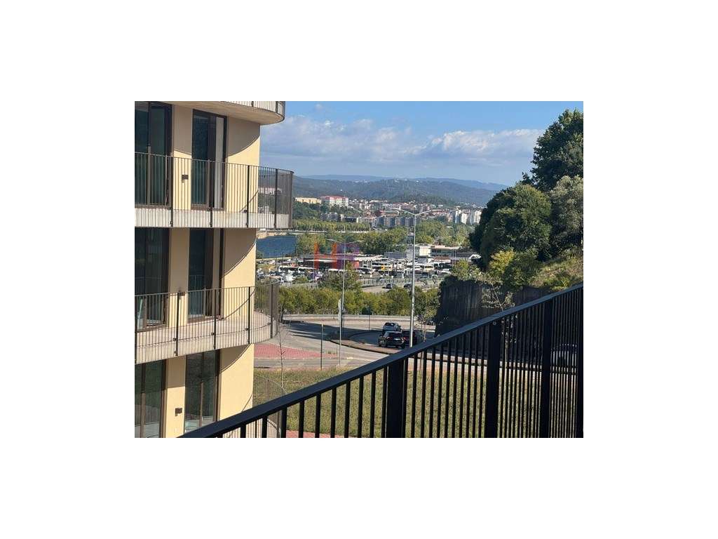 Arrenda-se apartamento T2 novo em Coimbra vista Rio e Universidade ... - Grande imagem: 4/20