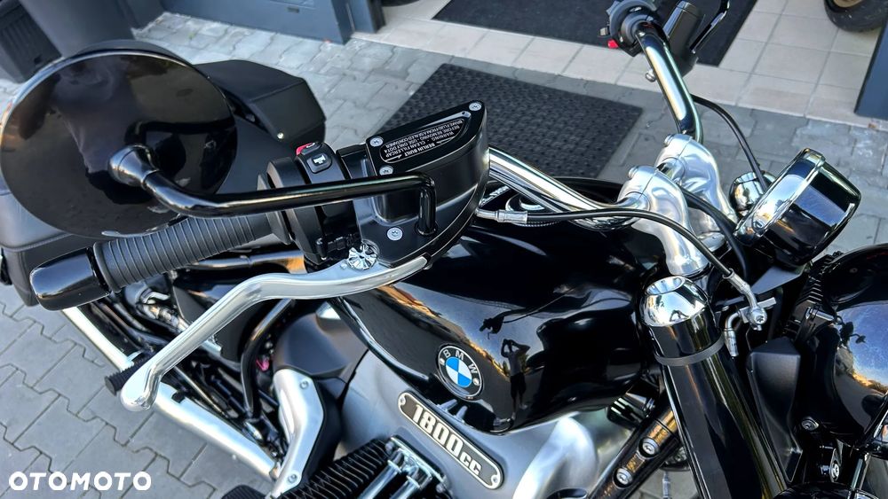 BMW R - 22