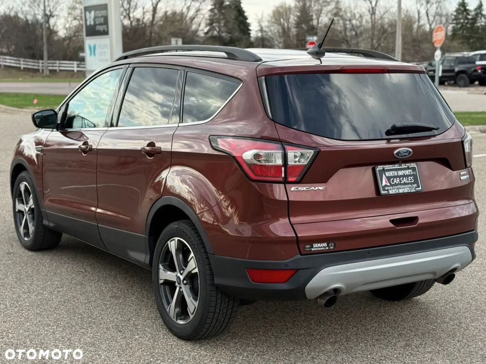 Ford Escape - 4