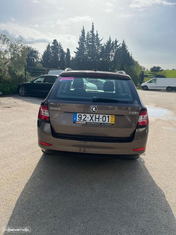 Skoda Fabia Break 1.0 Ambition - 6