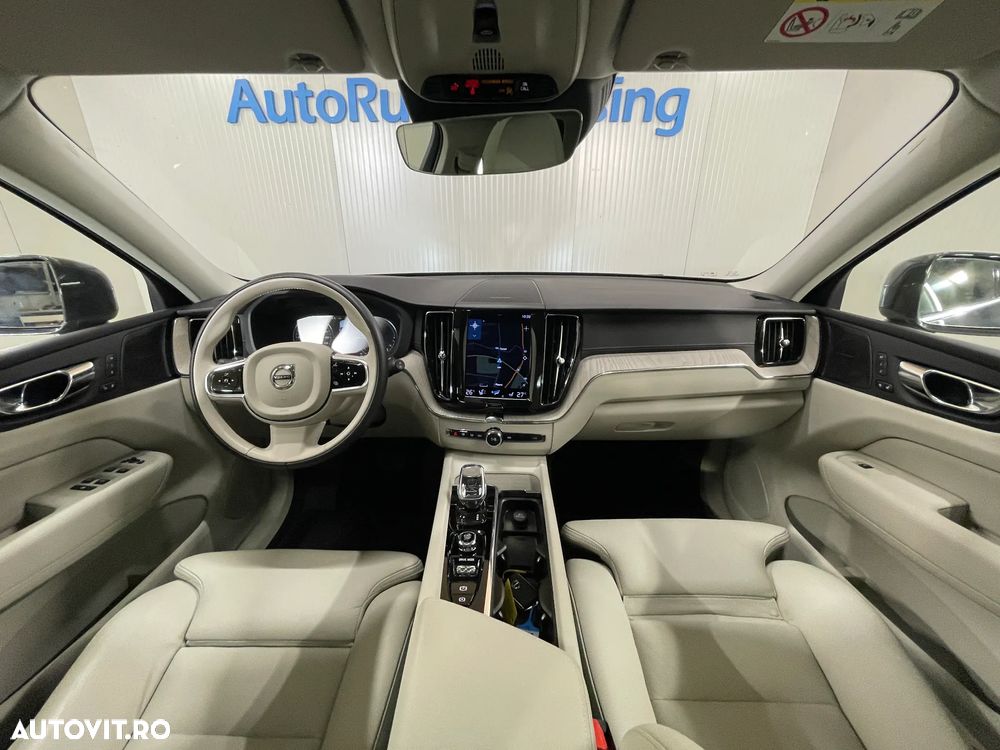 Volvo XC 60 T6 AWD Recharge Geartronic Inscription - 7