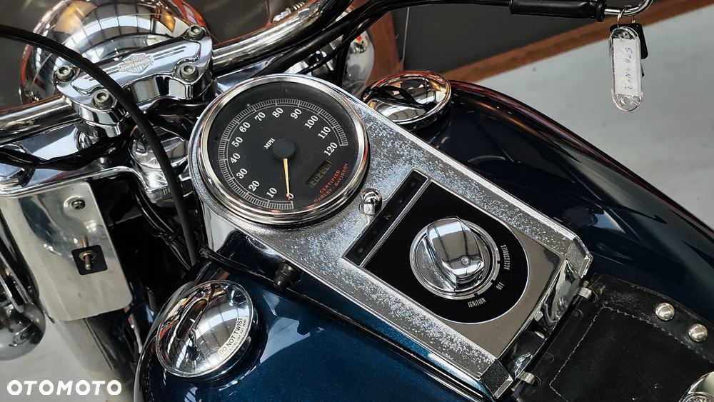 Harley-Davidson Softail Heritage Classic - 14