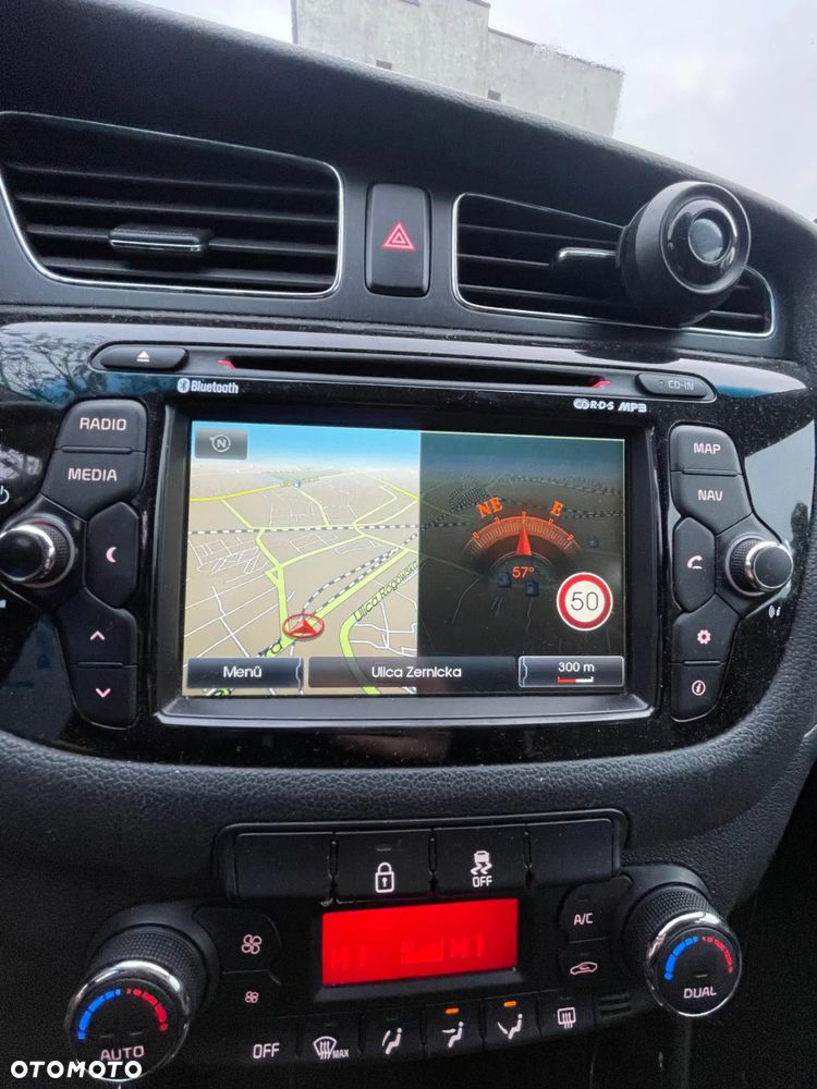 Kia Ceed 1.6 GDI Spirit - 16