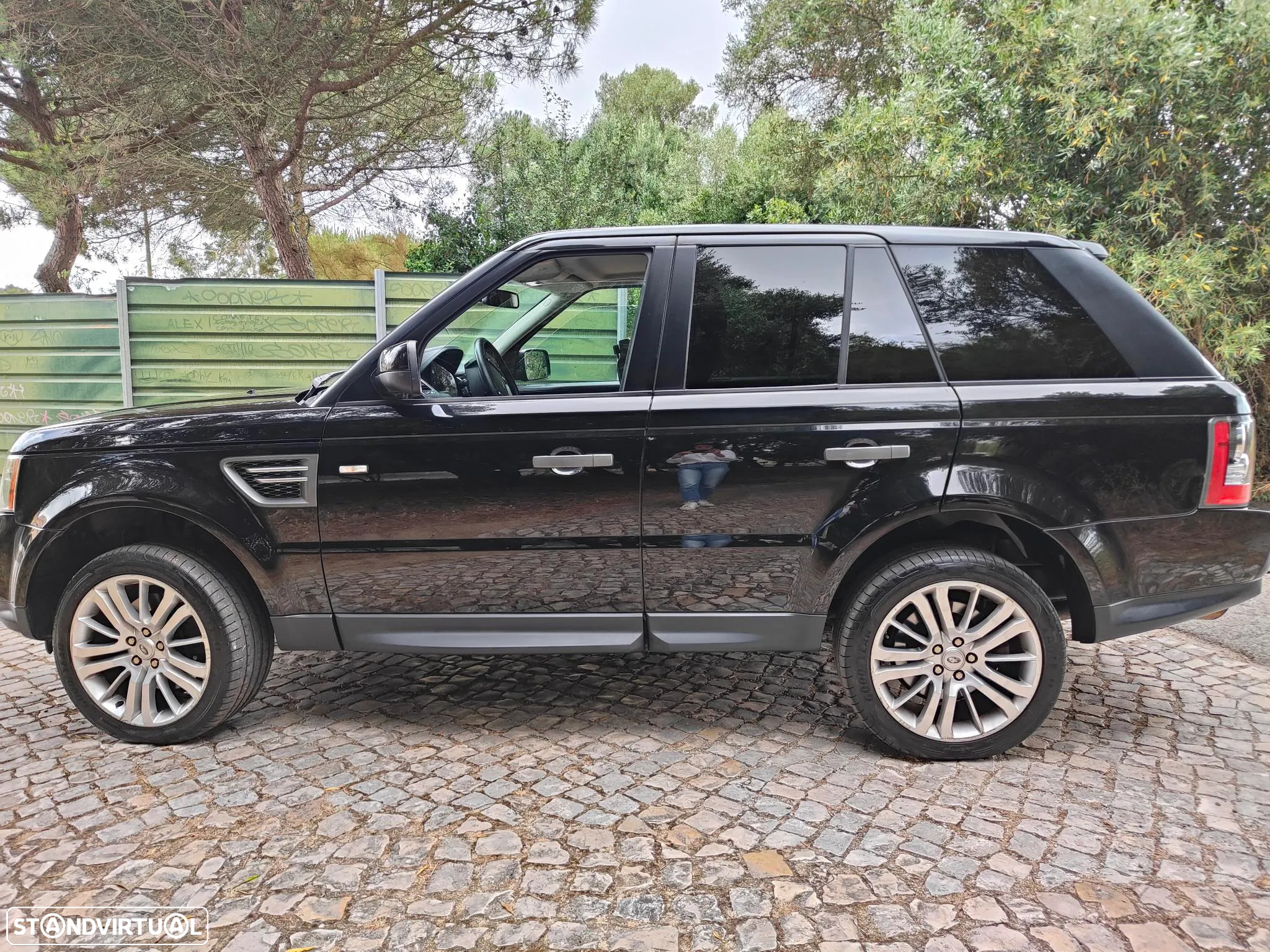 Land Rover Range Rover Sport 3.0 TDV6 HSE - 2