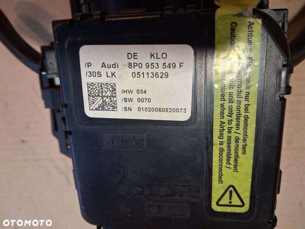 Czujnik kąta skrętu AUDI A38P  8P0953549F  OE - 1