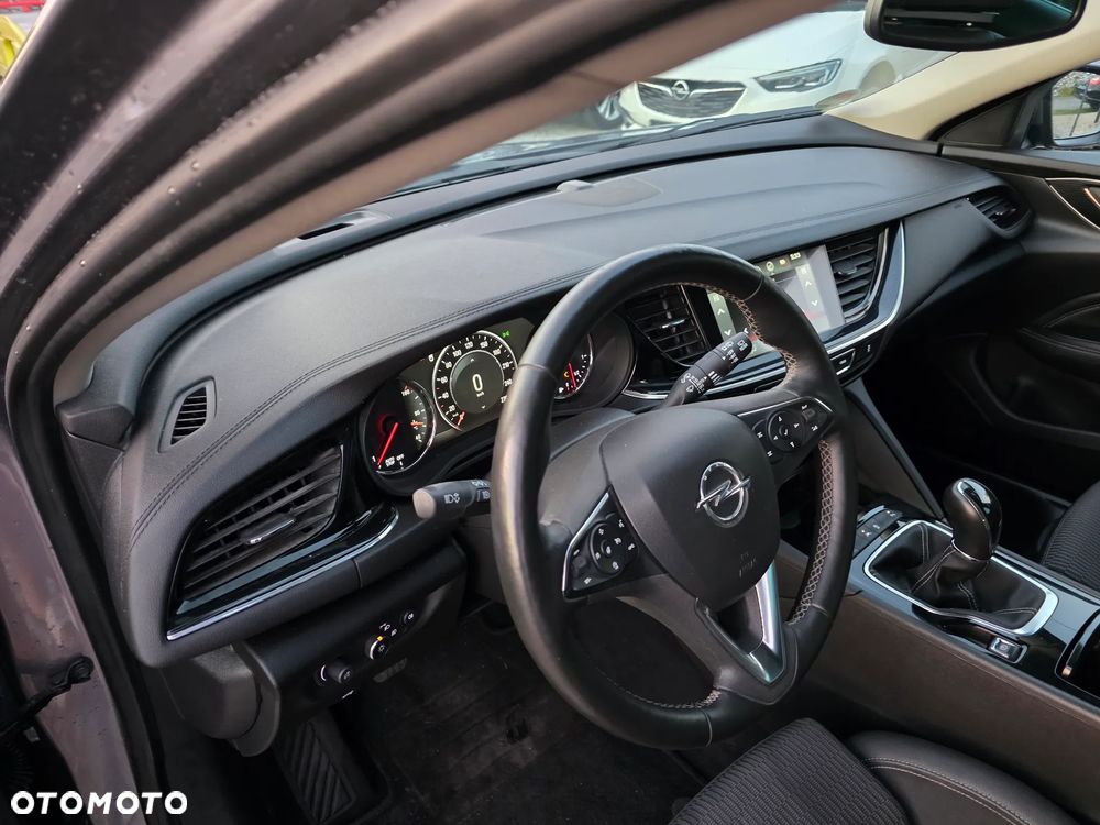 Opel Insignia 2.0 CDTI 4x4 ecoFLEX Start/Stop Business Innovation - 18