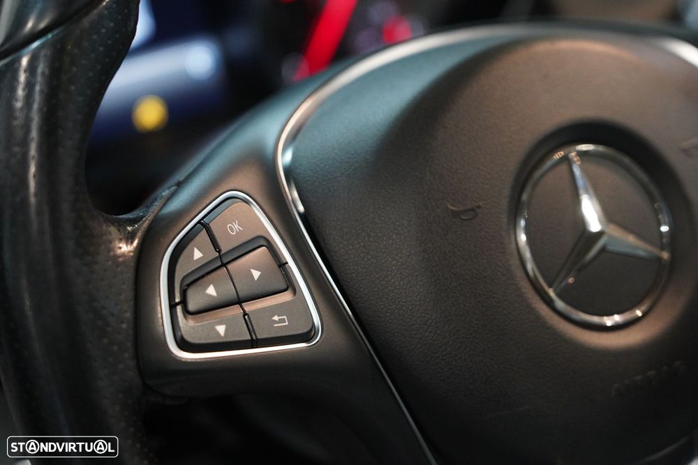 Mercedes-Benz GLA 180 CDi Urban - 9