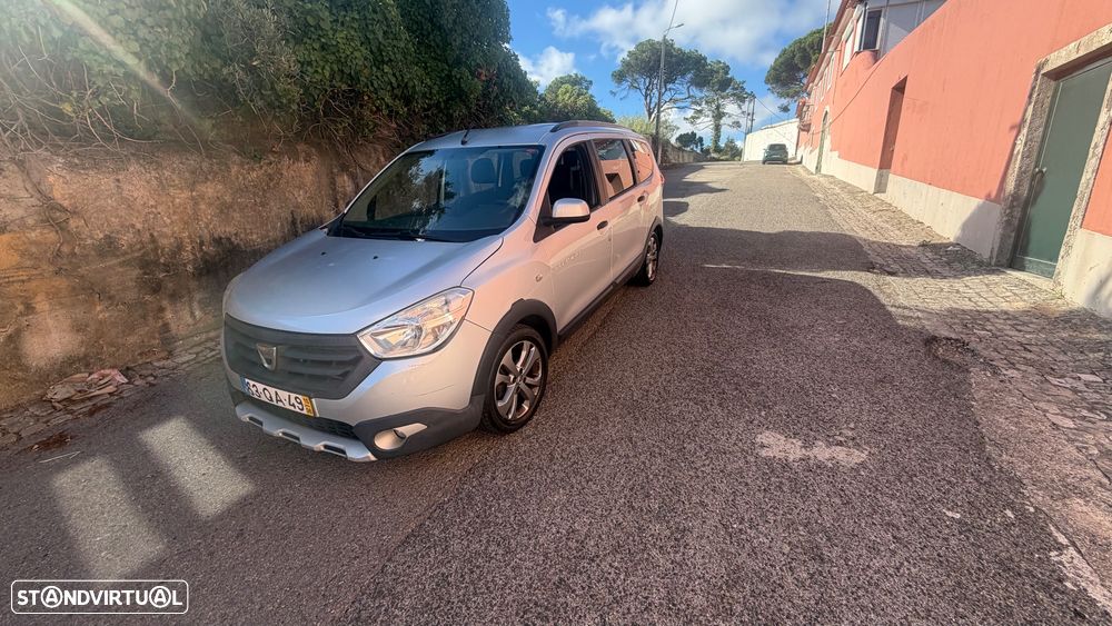 Dacia Lodgy 1.5 dCi Stepway 7L