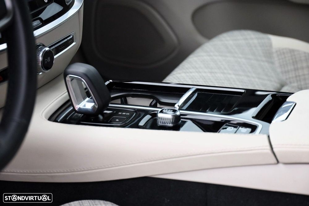 Volvo V60 2.0 T6 AWD TE Core - 17