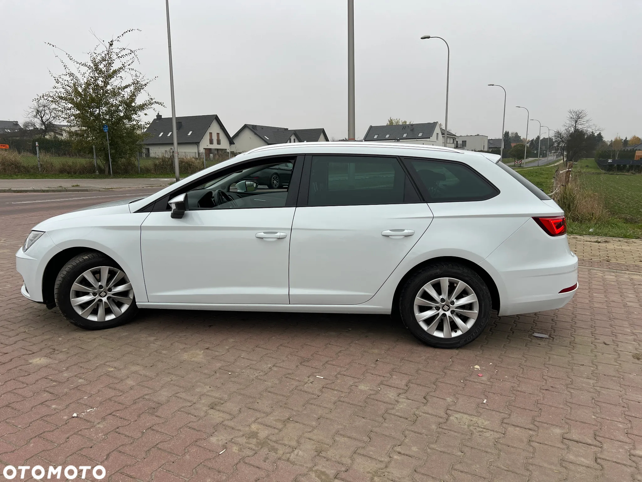 Seat Leon 1.6 TDI Copa S&S DSG - 10