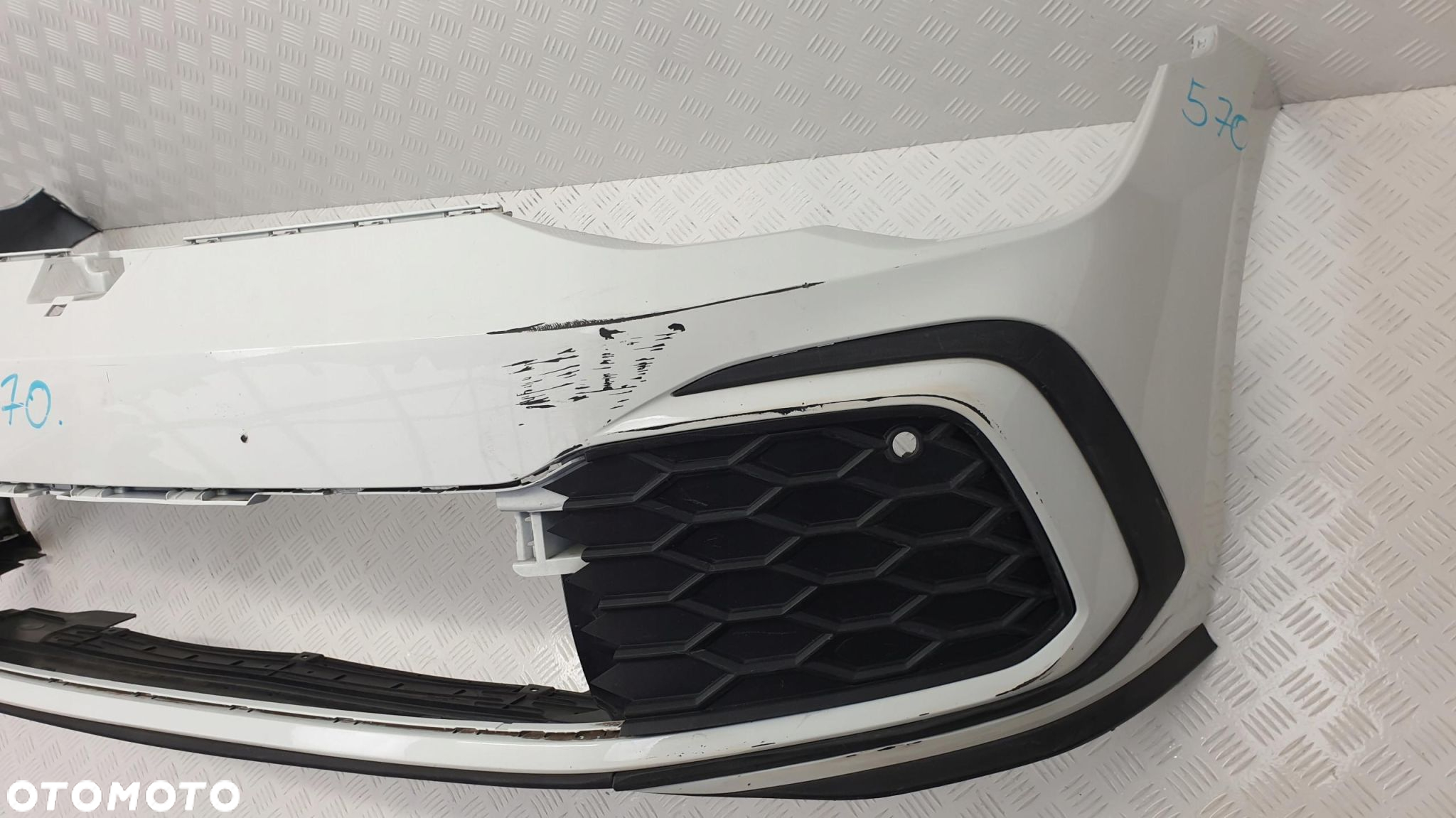 VW Golf VIII 8 R-line Zderzak przód przedni - 4