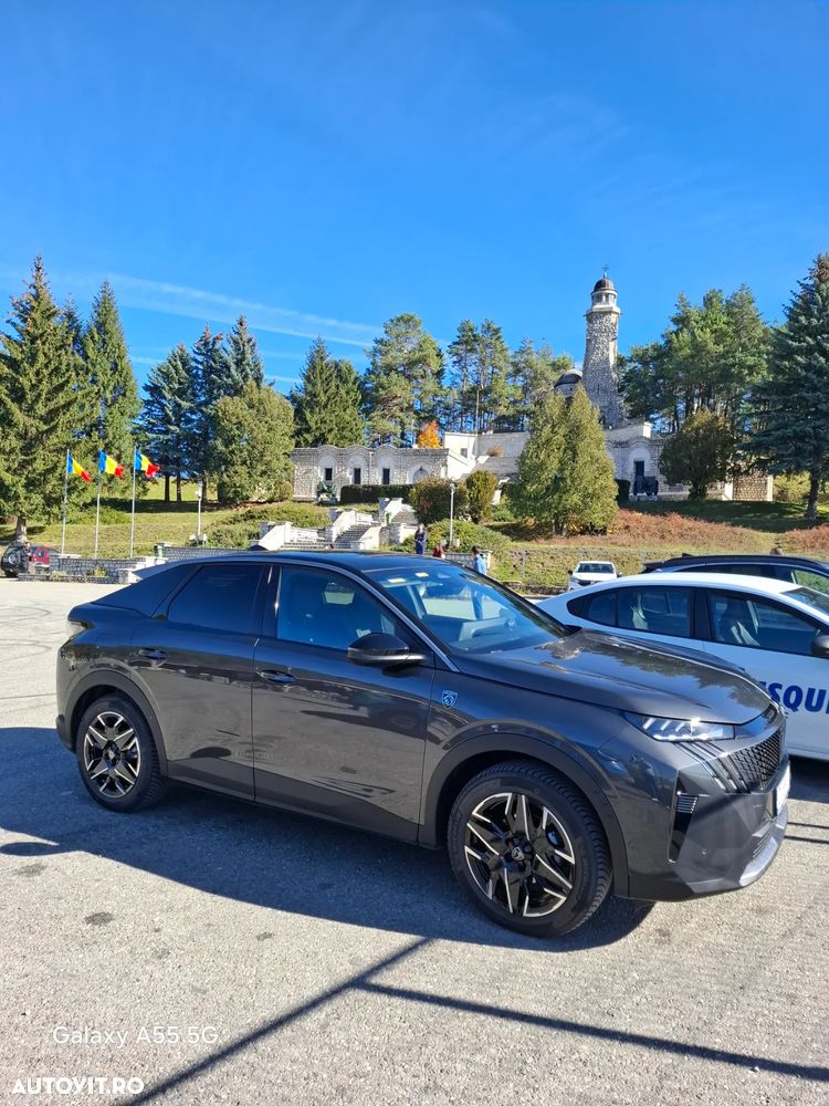 Peugeot 3008 1.2 MHEV 136 e-DCS6 GT - 2