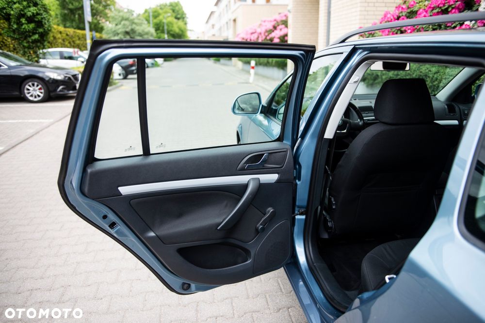 Skoda Octavia 1.6 Active - 18
