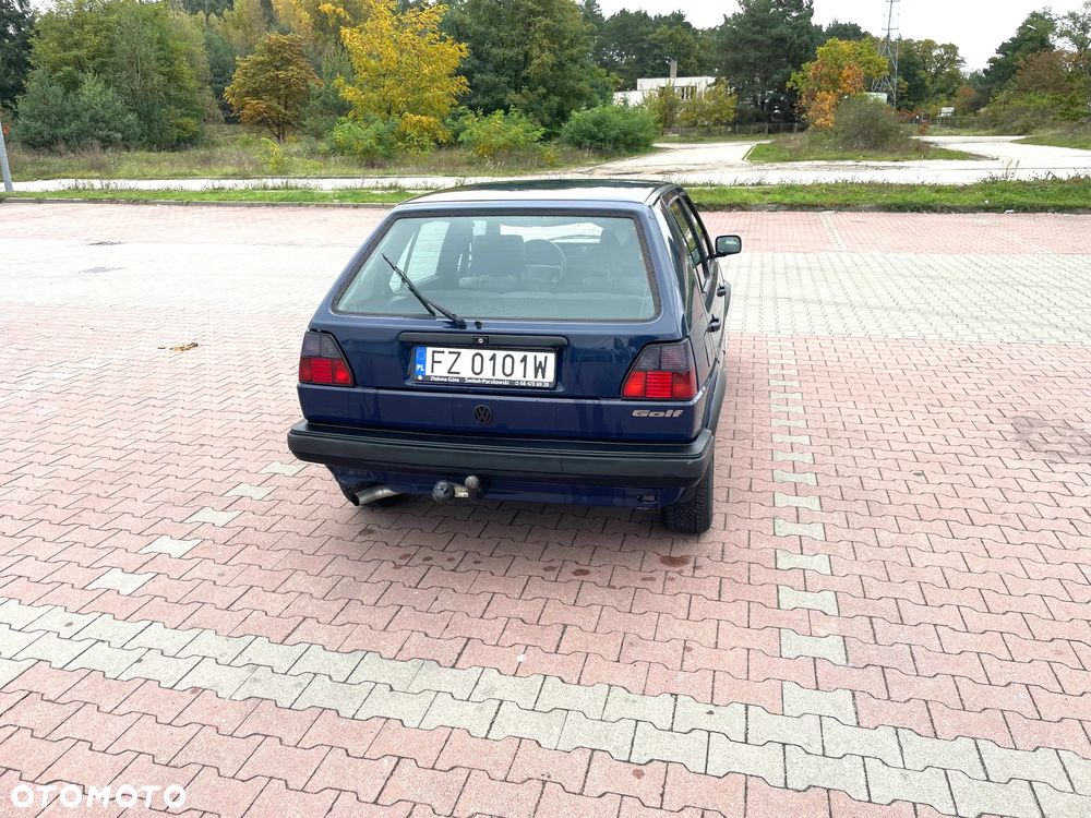 Volkswagen Golf 1.6 GL TDLLK TD - 11