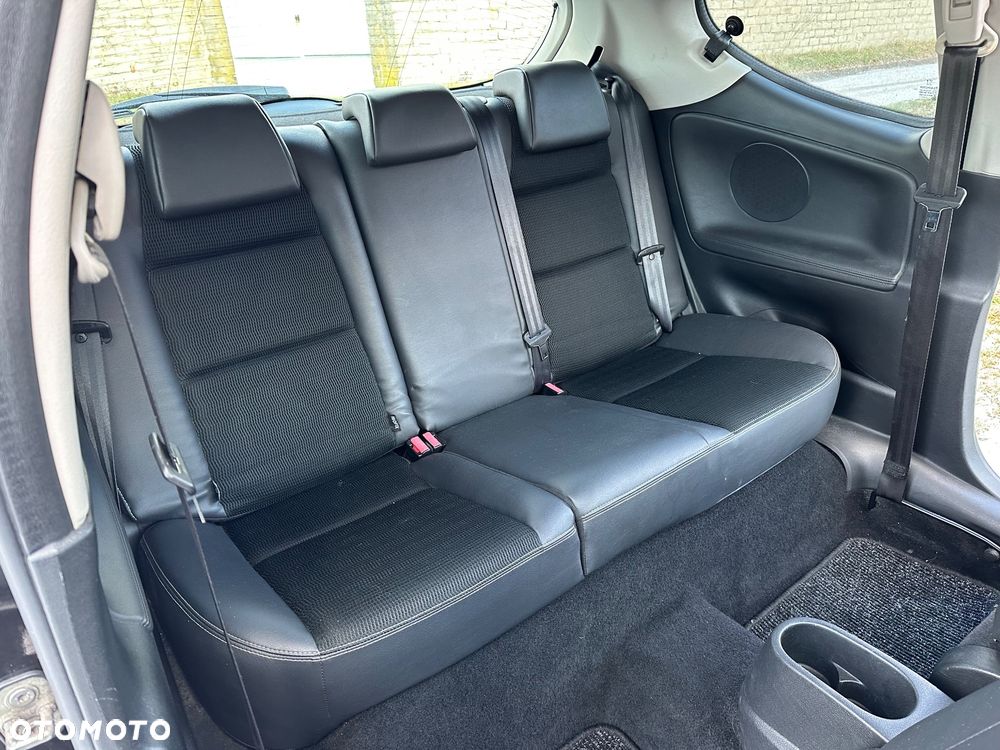 Peugeot 207 1.6 - 17