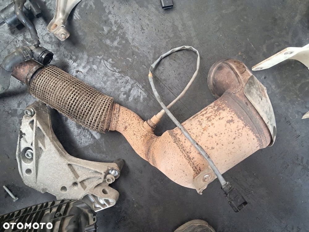 VW SKODA SEAT AUDI katalizator 1.8 2.0 5Q0131701Q 117TYS - 1