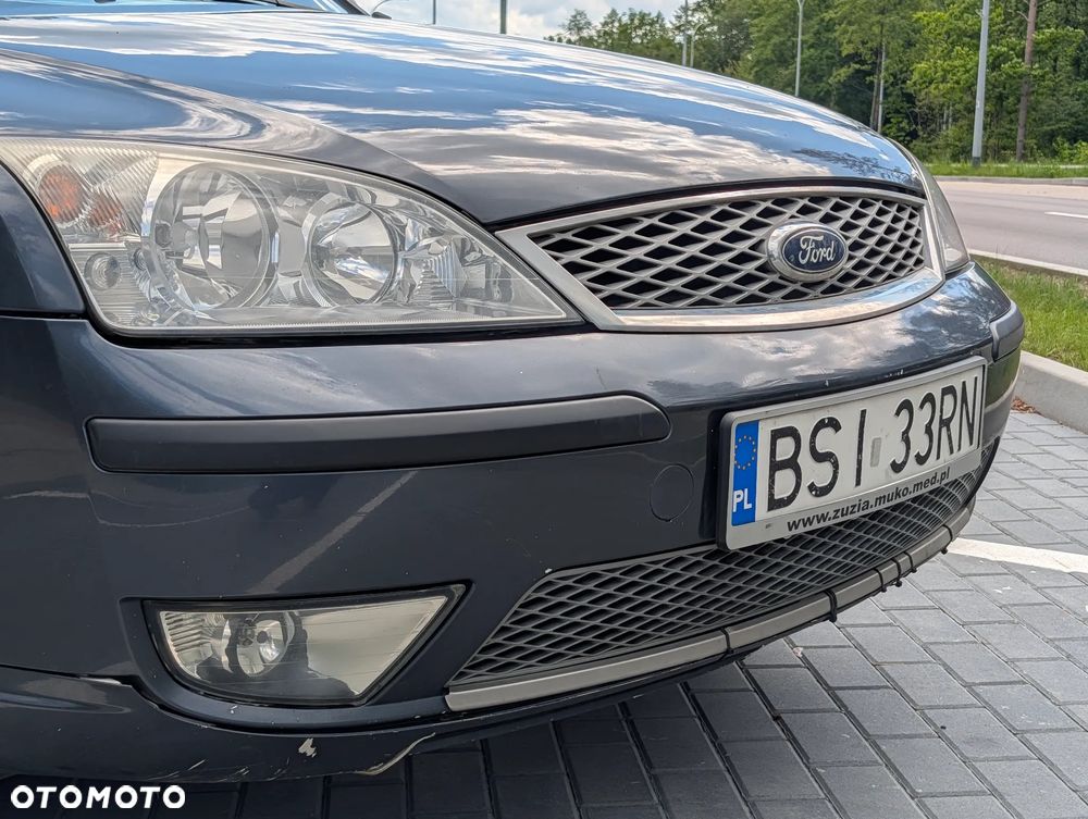 Ford Mondeo 2.5 V6 Ghia X100 / X - 12