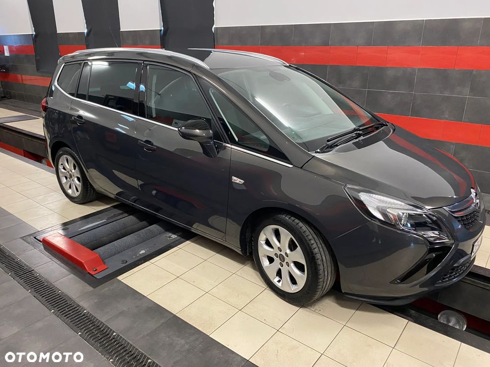 Opel Zafira Tourer 1.4 Turbo Active - 3