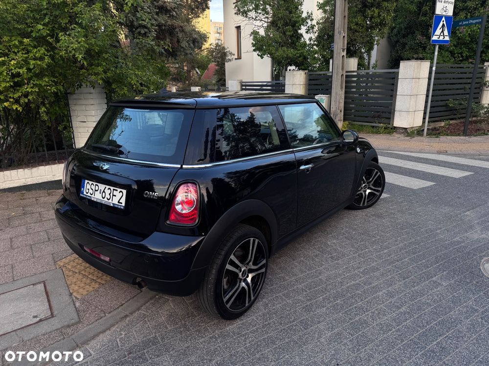 MINI ONE - 12