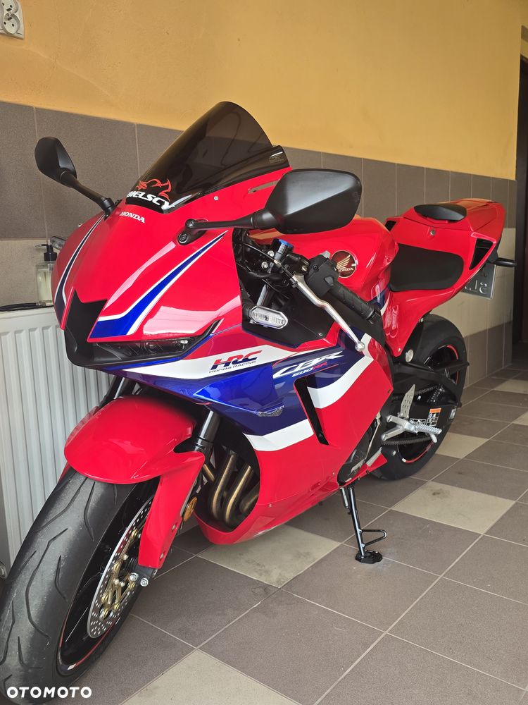 Honda CBR - 13
