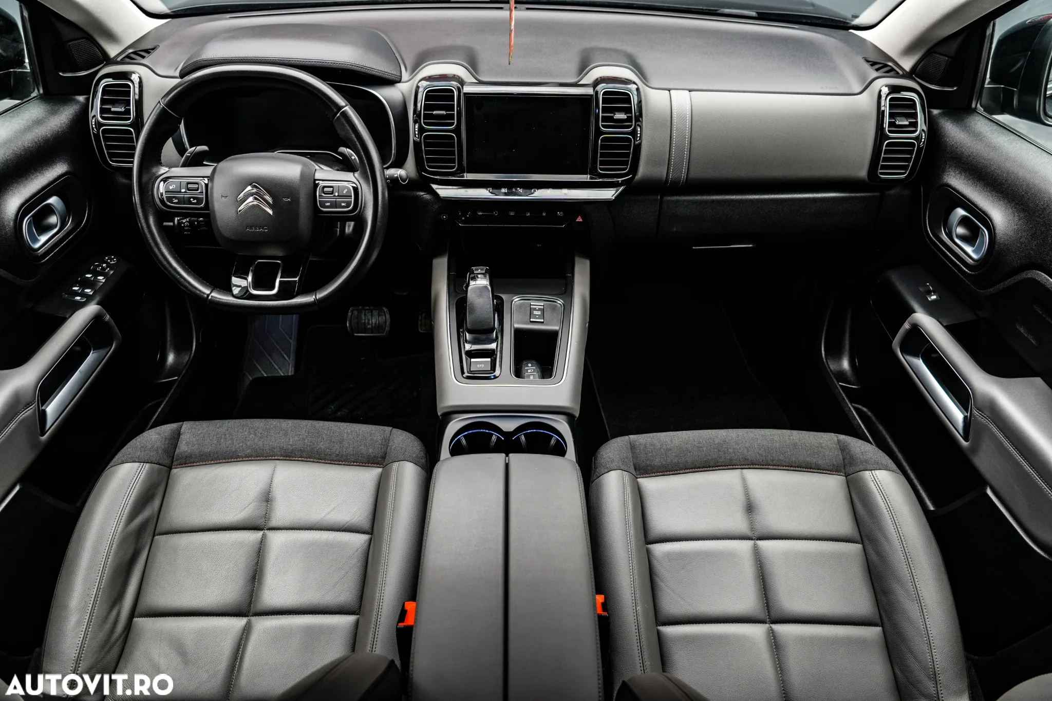 Citroën C5 Aircross 1.6 Hybrid FWD 225 EAT8 Shine - 8