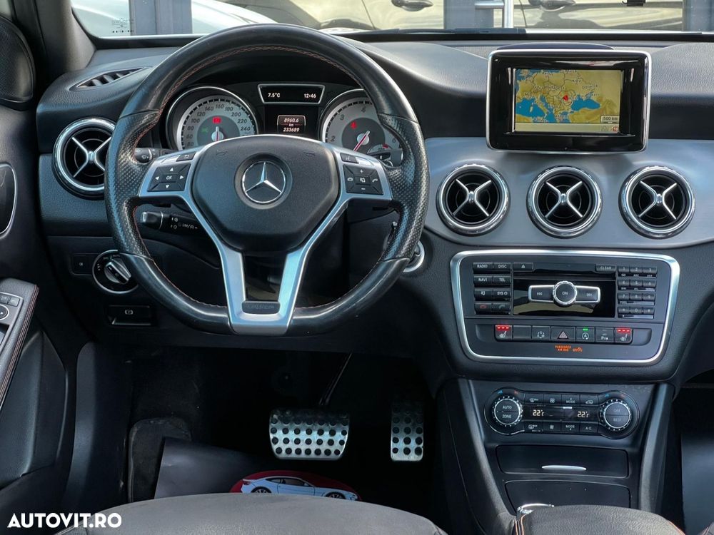 Mercedes-Benz GLA - 9