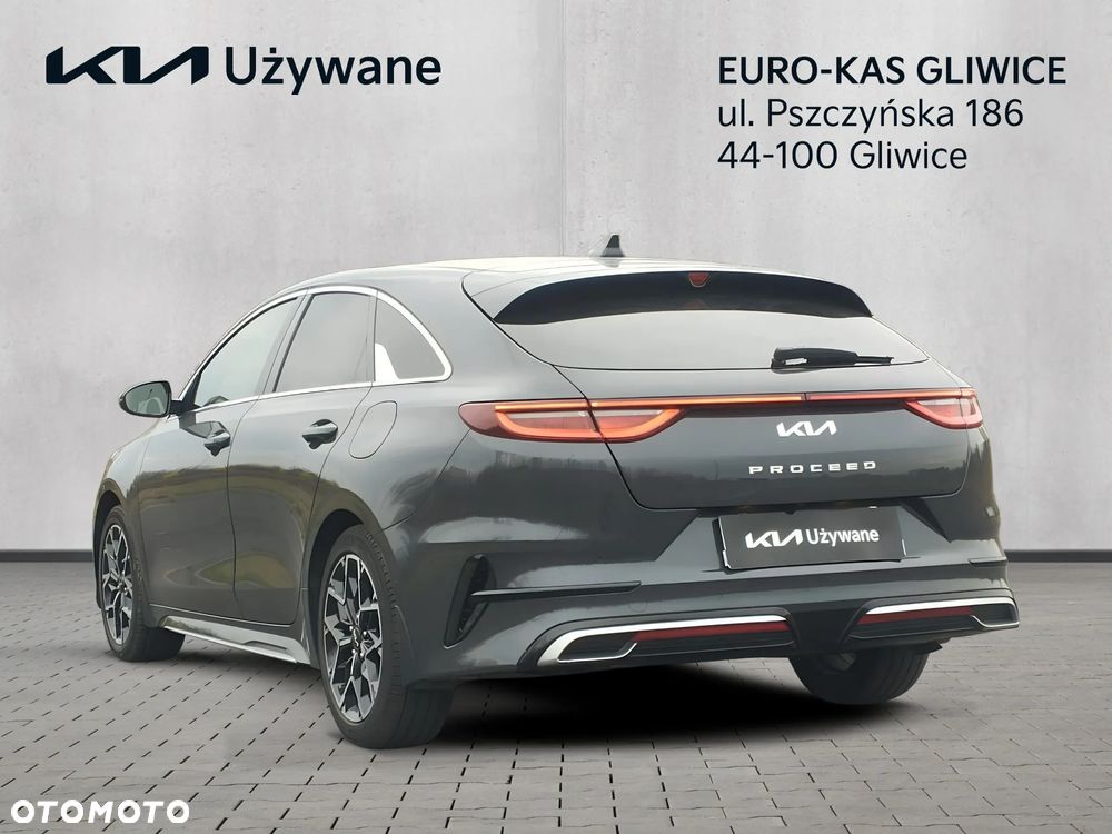 Kia ProCeed - 3