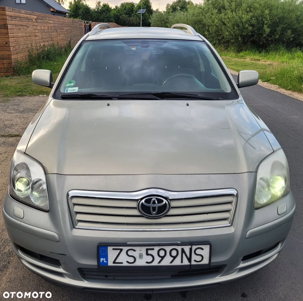 Toyota Avensis 2.0 D-4D Executive - 14