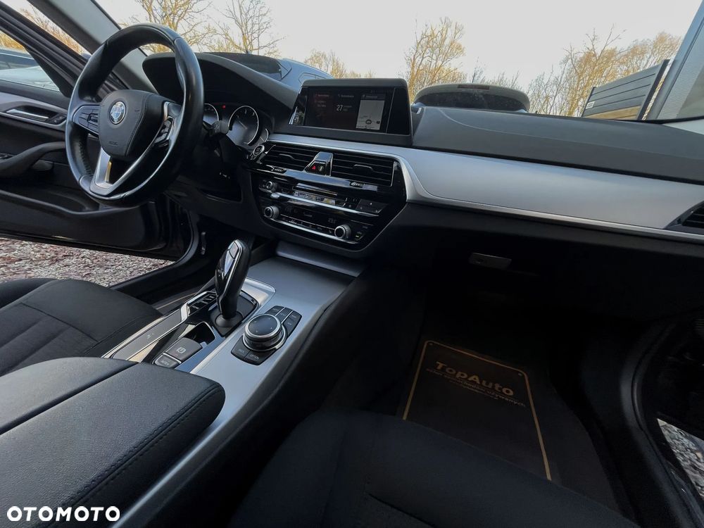 BMW Seria 5 520d - 16
