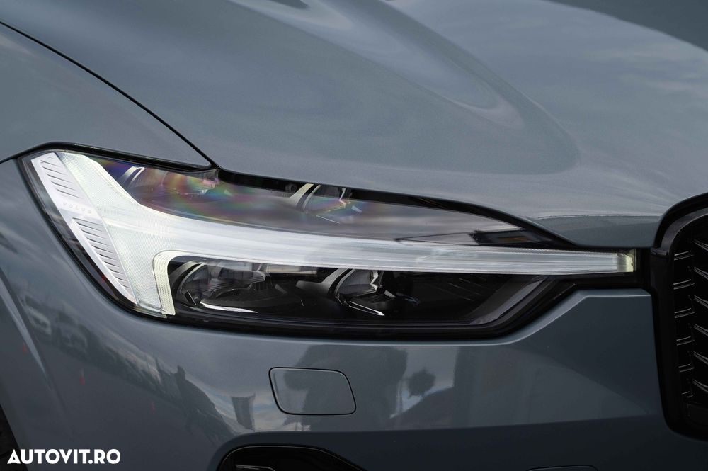 Volvo XC 60 T8 Twin Engine AWD R-Design - 12