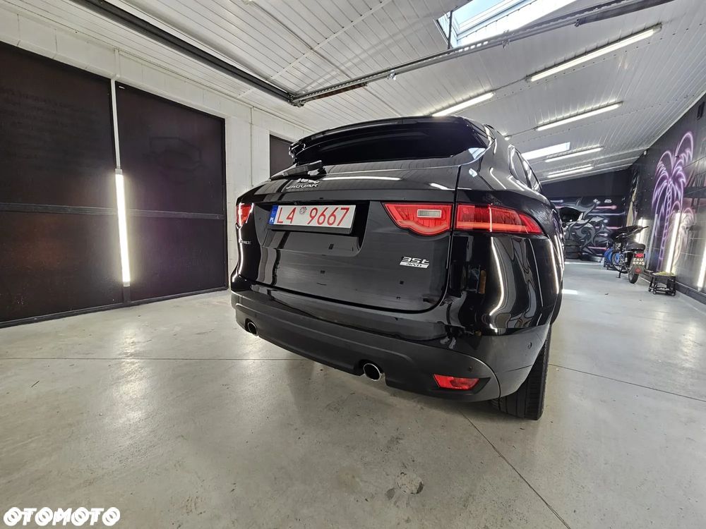 Jaguar F-Pace 35t AWD Prestige - 16