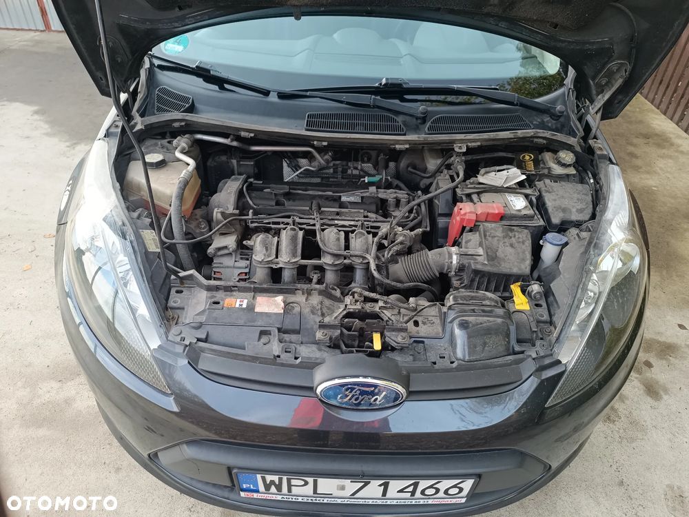 Ford Fiesta 1.25 Trend - 22