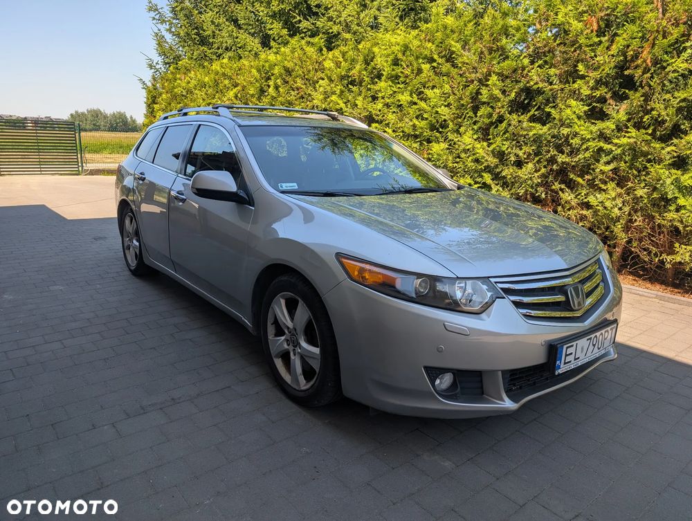 Honda Accord 2.4 Executive Nav+ACC+LKAS - 3