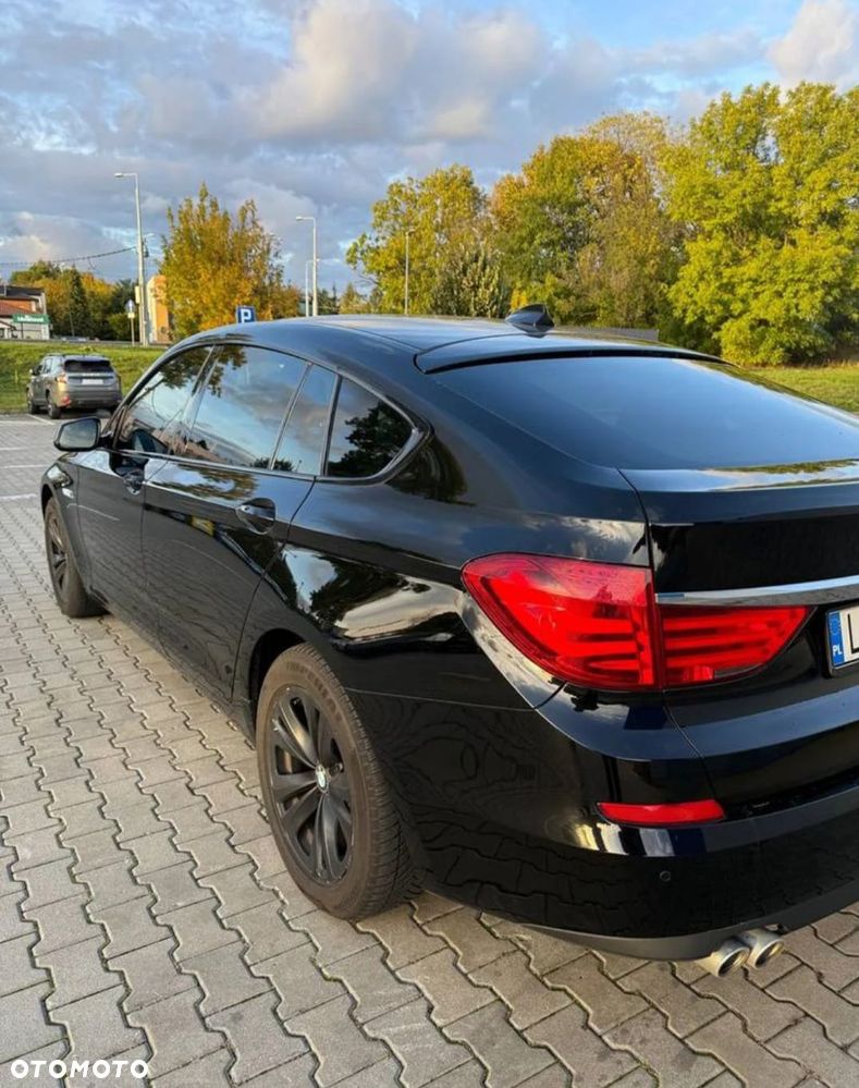 BMW 5GT 530d - 11