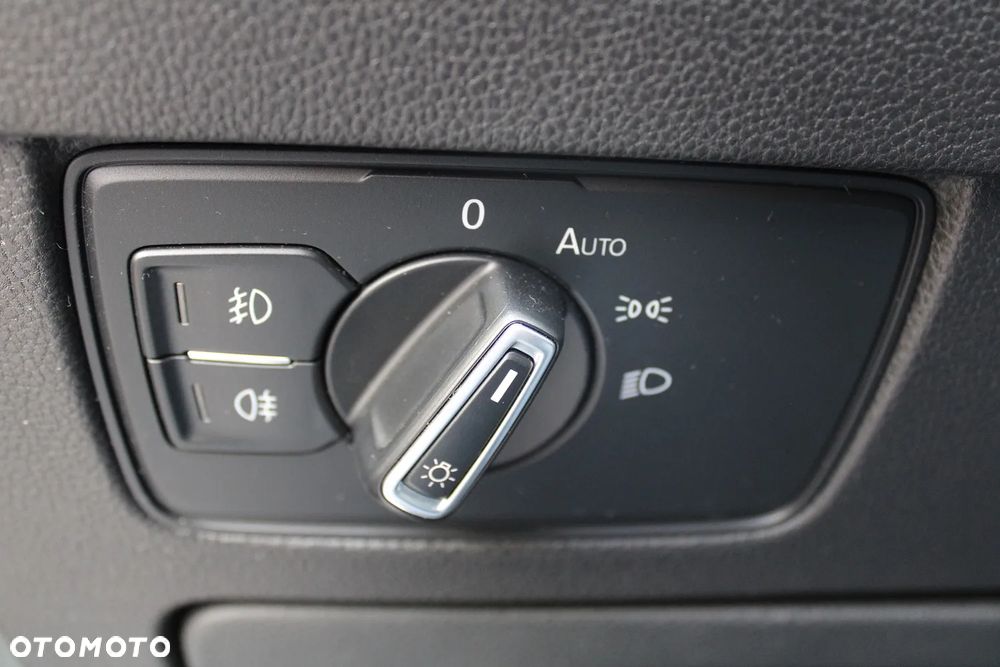 Volkswagen Passat 2.0 TDI Bi-Turbo BMT 4Mot Highline DSG - 24