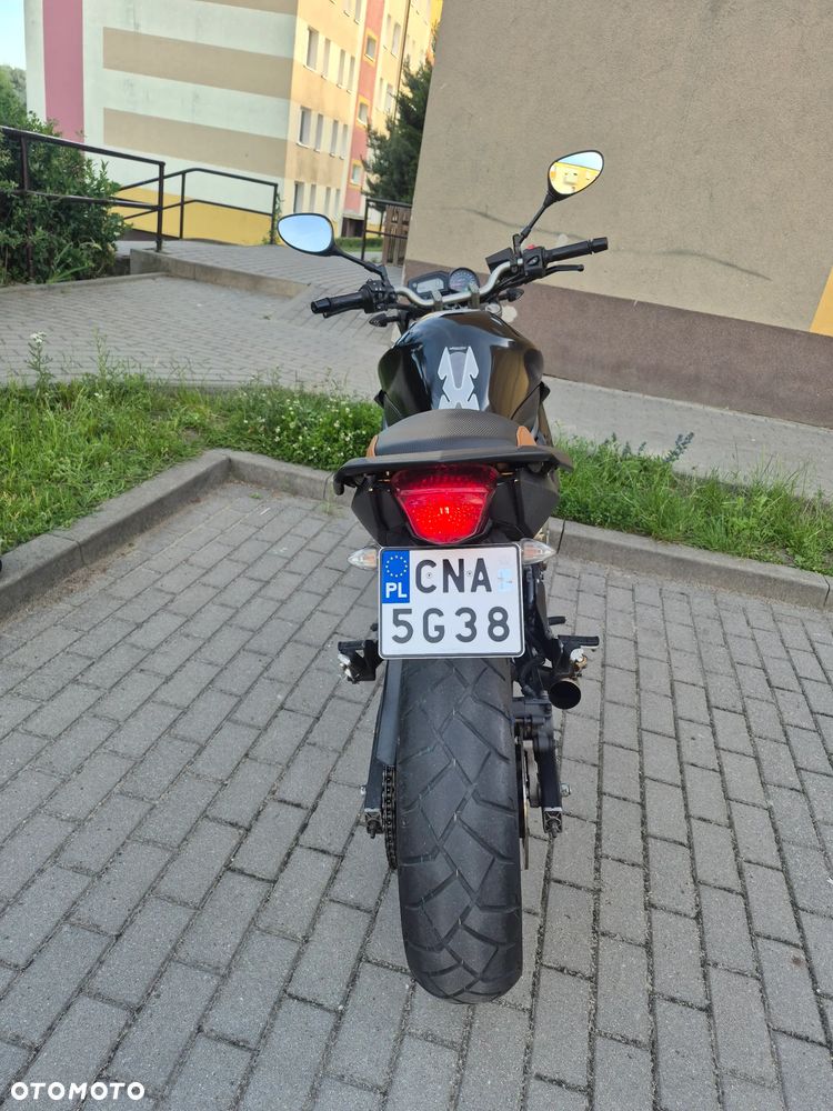 Yamaha XJ - 5