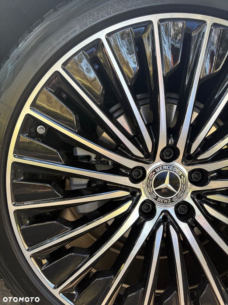 Mercedes-Benz Klasa E 220 d mHEV 4-Matic Exclusive 9G-Tronic - 11