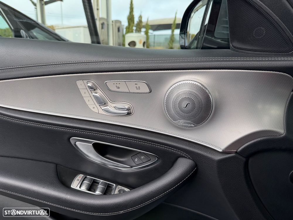 Mercedes-Benz E 220 d AMG Line - 12