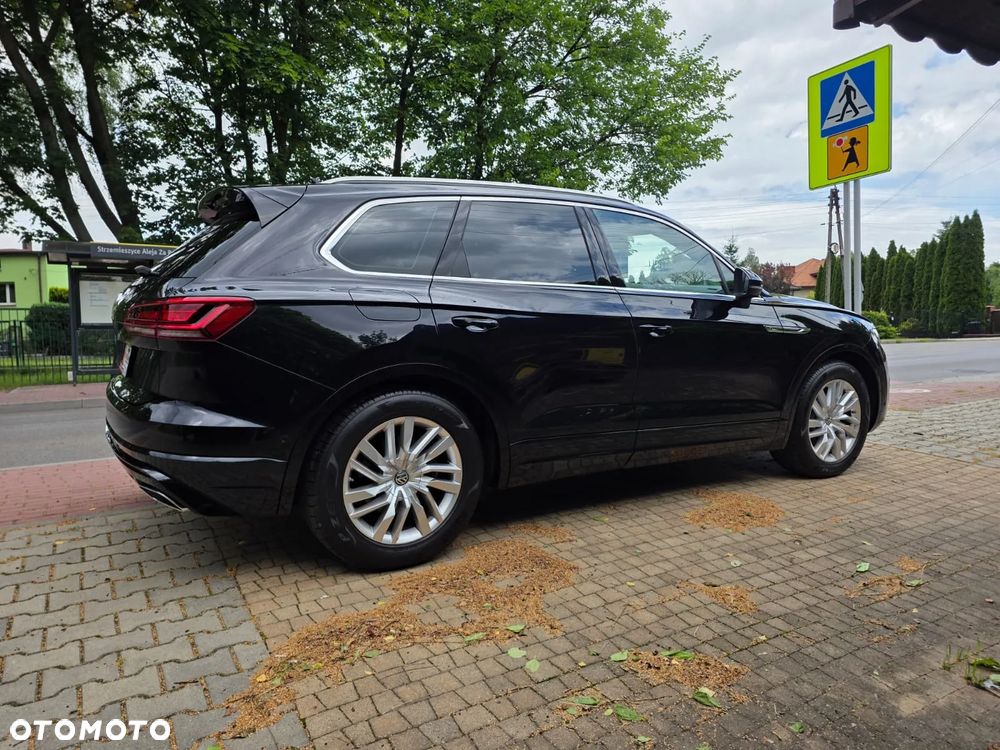 Volkswagen Touareg - 7