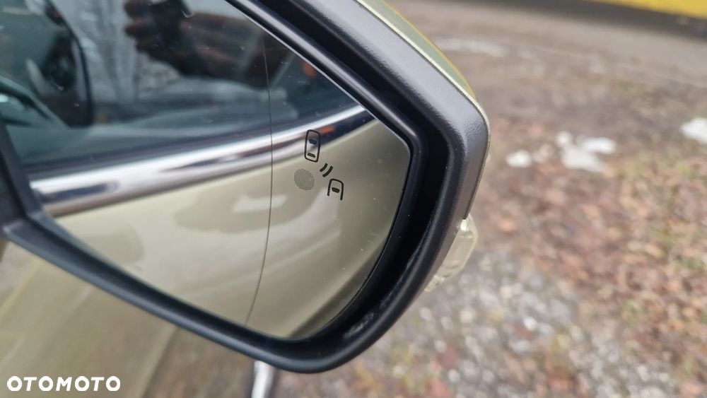 Ford Kuga 2.0 TDCi 4x4 Individual - 26