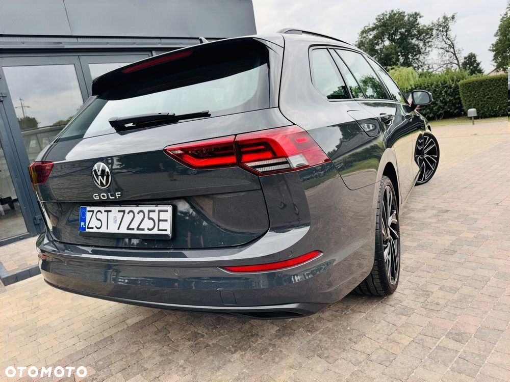 Volkswagen Golf - 34