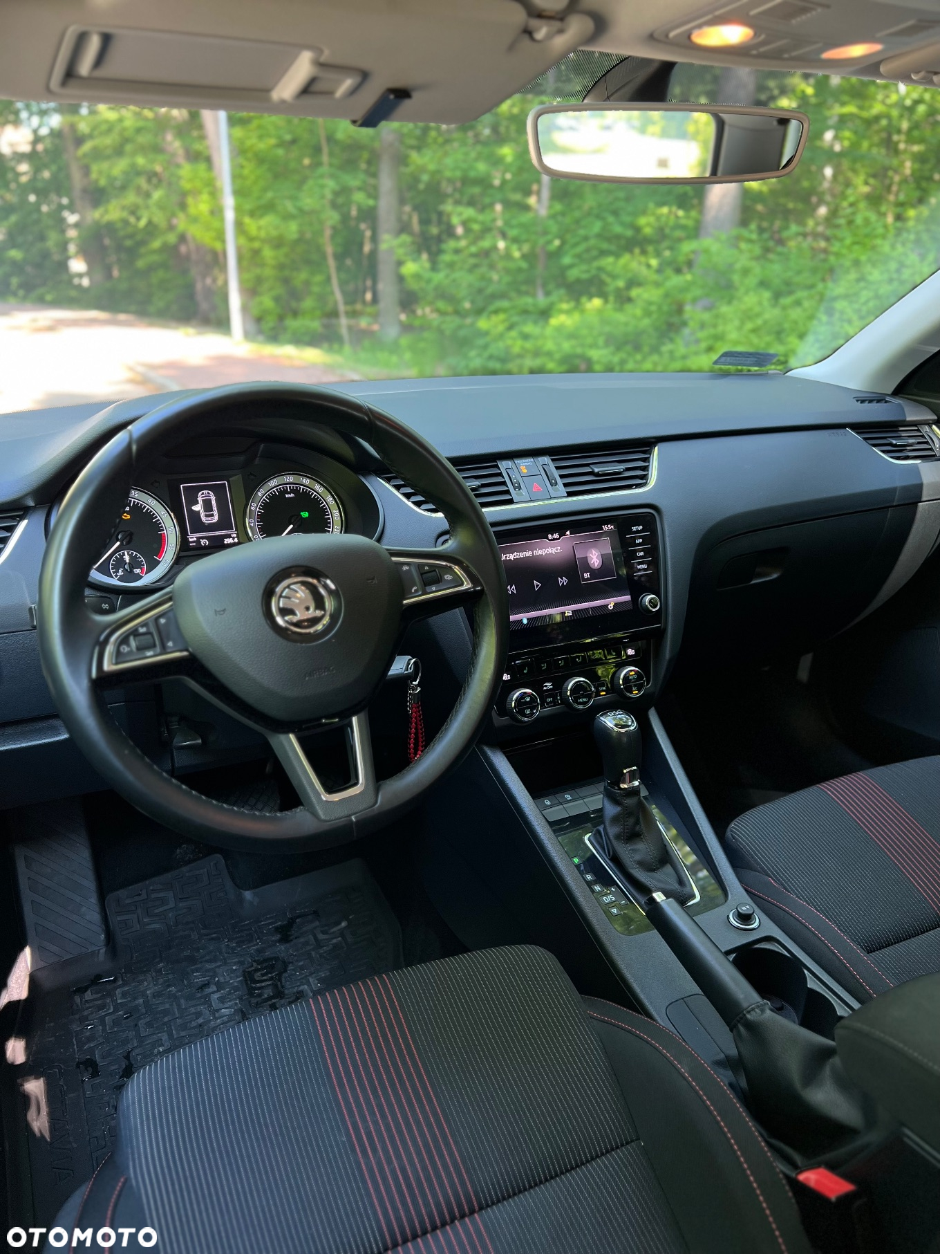 Skoda Octavia 1.6 TDI SCR Style DSG - 12