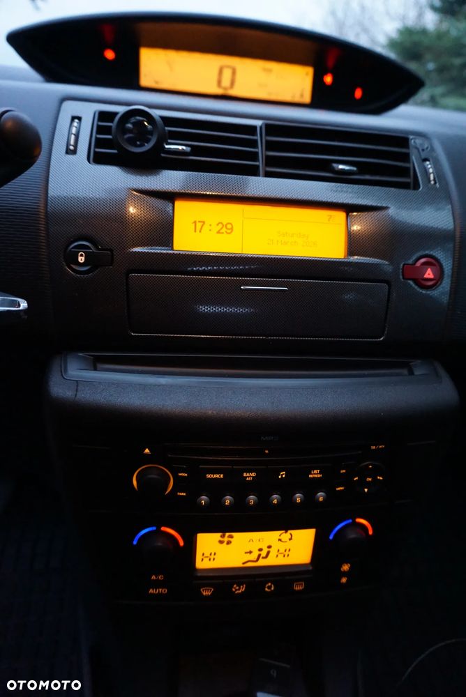 Citroën C4 VTi 120 VTR Plus - 19