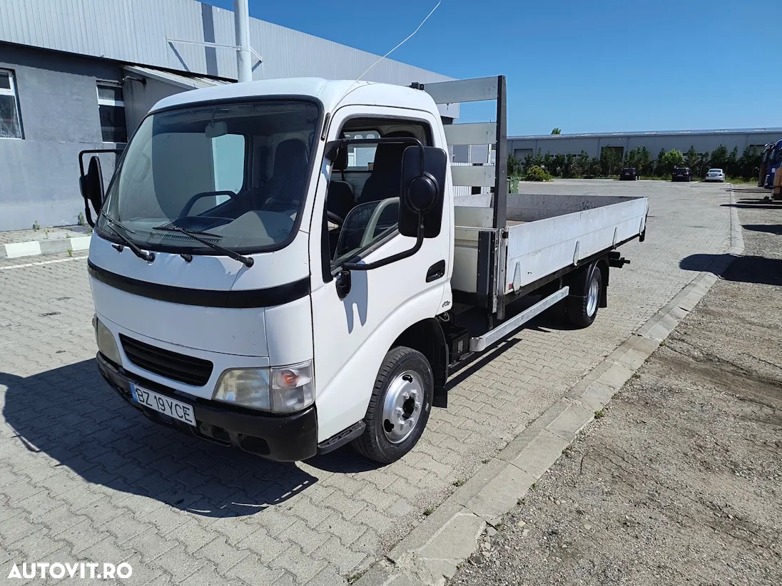 Toyota Dyna - 2
