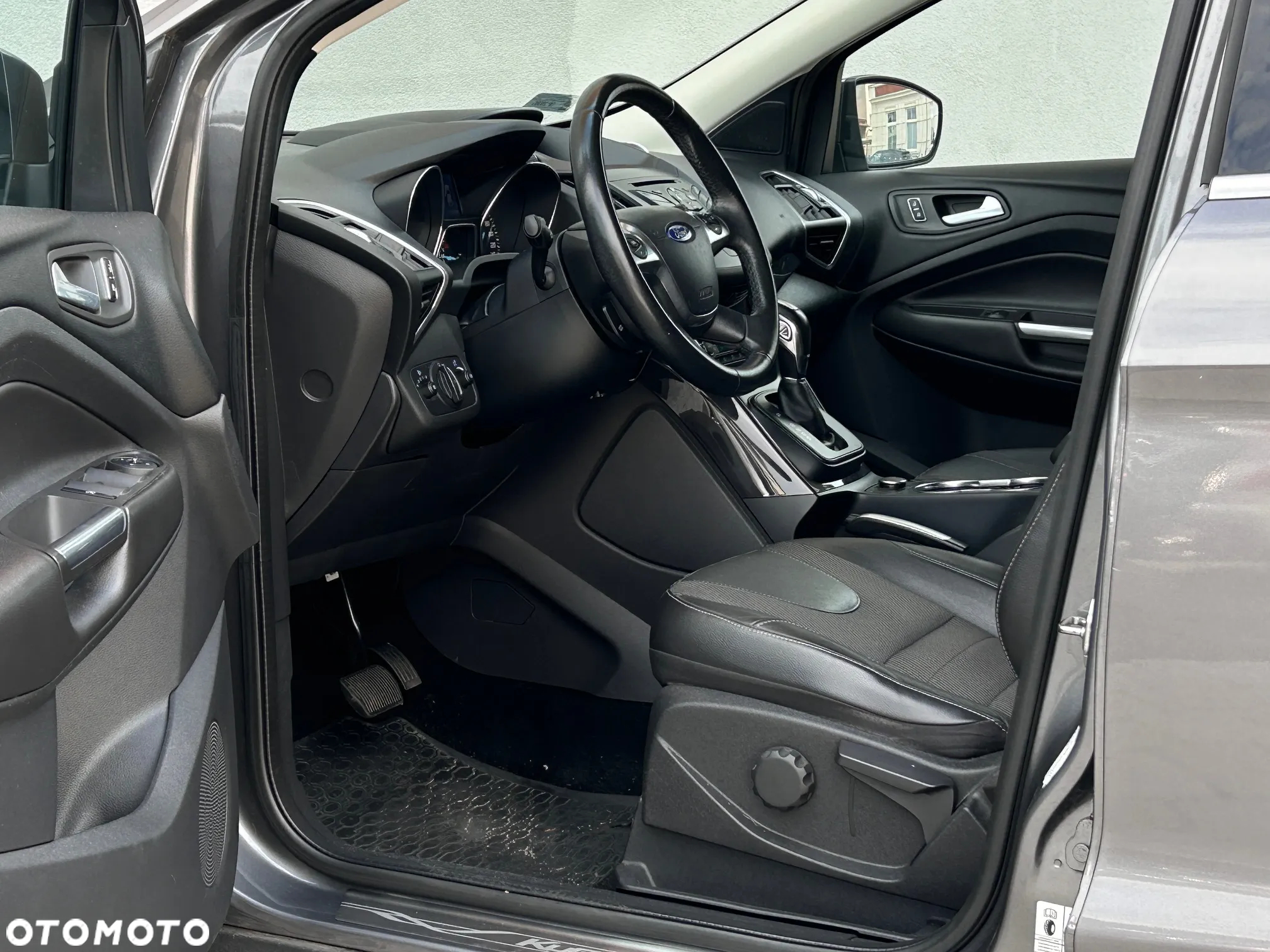 Ford Kuga 2.0 TDCi 4x4 Trend - 5