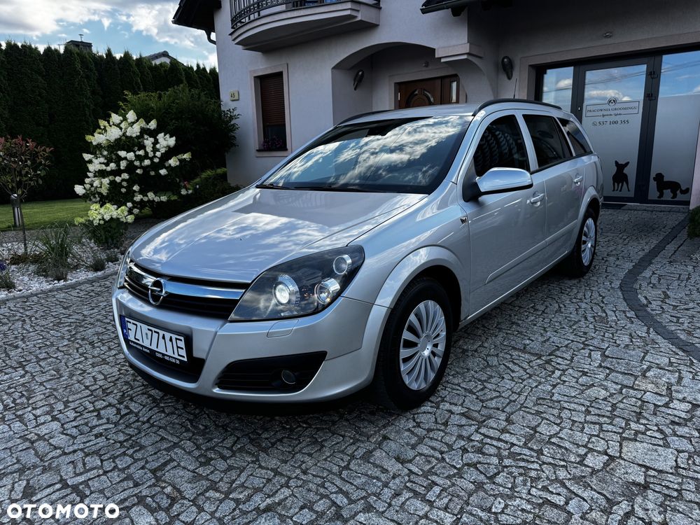 Opel Astra 1.8 Enjoy - 1